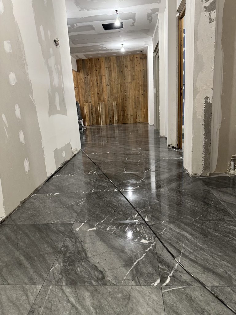 Installation en pierre artisanale